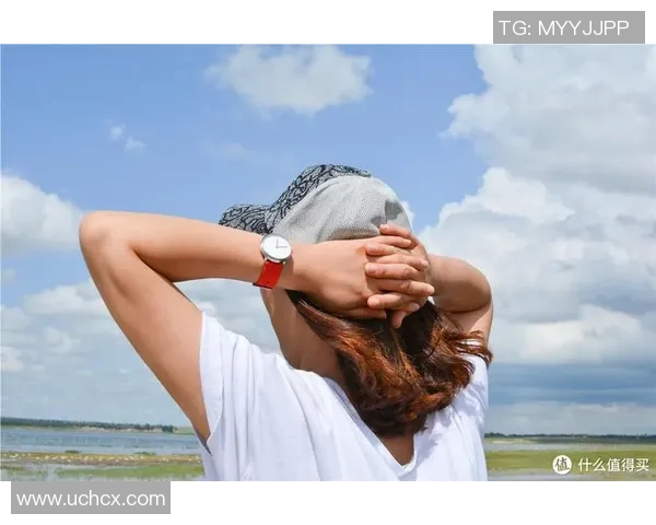 足球明星与俄罗斯模特的浪漫故事揭示了体育与时尚的完美结合